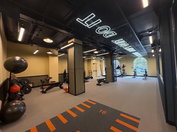 Images The Nest at Lincoln Park West