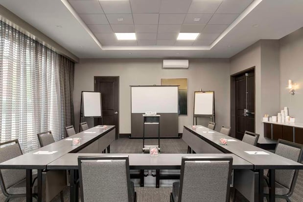 Images Hampton Inn & Suites Worcester
