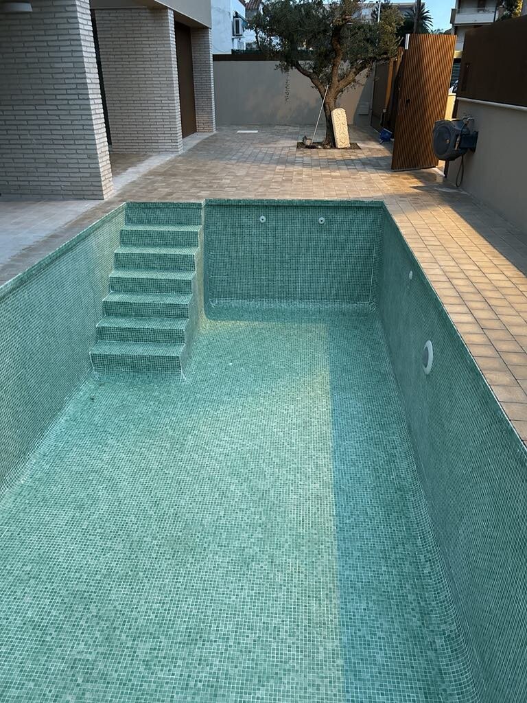 Images Kaira Servicios y Reformas S.L.