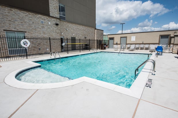 Images Holiday Inn Express & Suites Houston - Hobby Airport Area by IHG