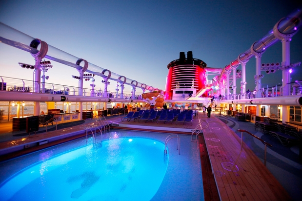Images Disney Cruise Line, Port Canaveral Terminals