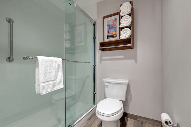 Images Homewood Suites by Hilton Santa Clarita