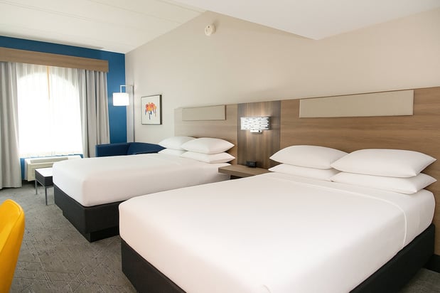 Images Holiday Inn Express & Suites Pittsburgh-South Side by IHG