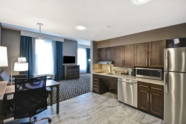 Images Homewood Suites by Hilton Warren Detroit