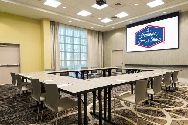 Images Hampton Inn & Suites Tampa Airport Avion Park Westshore