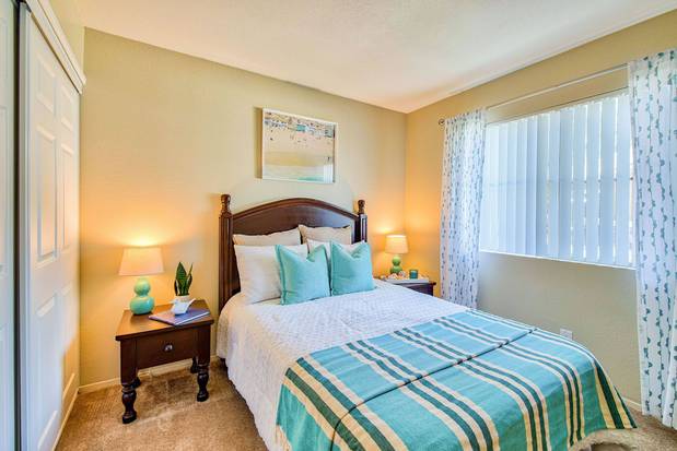 Images Tuscany Hills Apartments