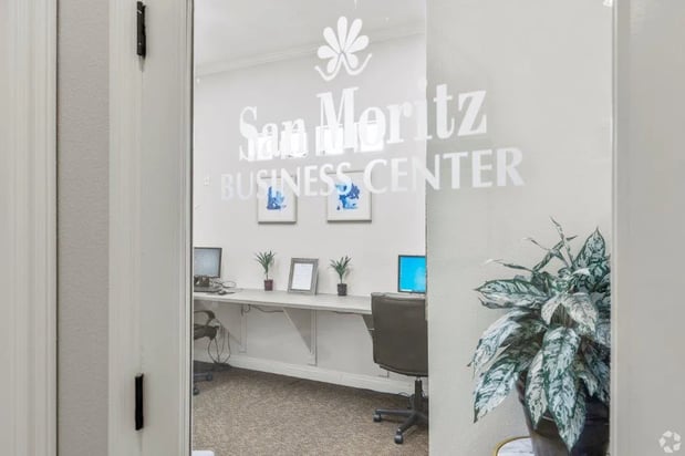 Images San Moritz and Angel Point Apartments