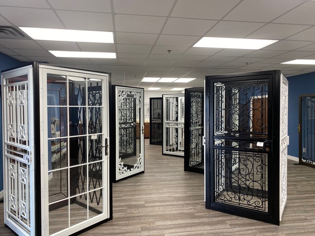 Images Grisham Bros., LLC