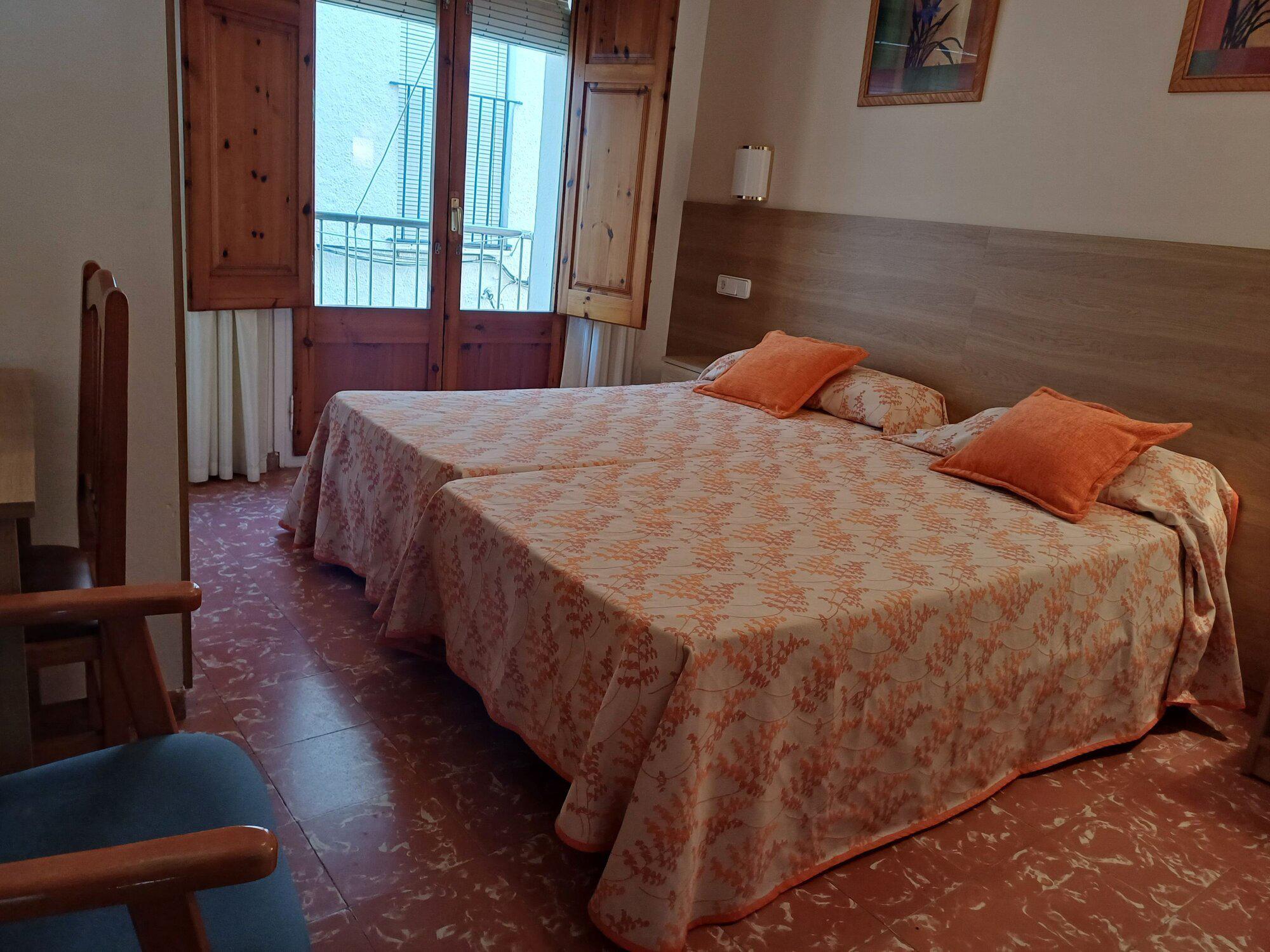 Images Hostal Sol i Sombra