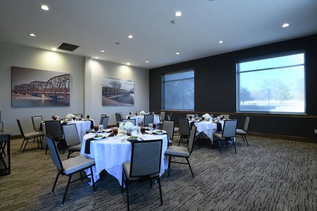 Images Embassy Suites by Hilton Oklahoma City Downtown Medical Center