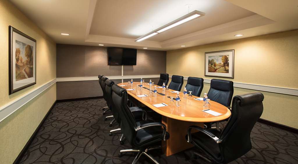 Images Hilton Winnipeg Airport Suites