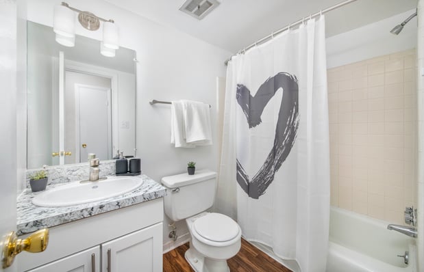 Images Colonial Village at Greenbrier