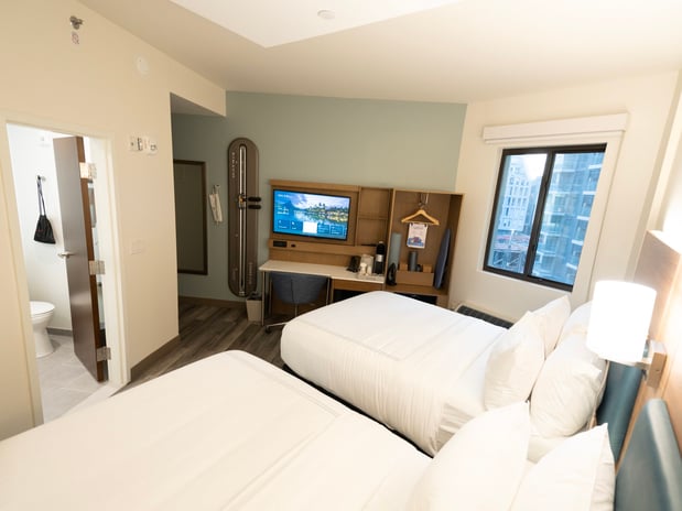 Images Even Hotel Long Island City - New York by IHG