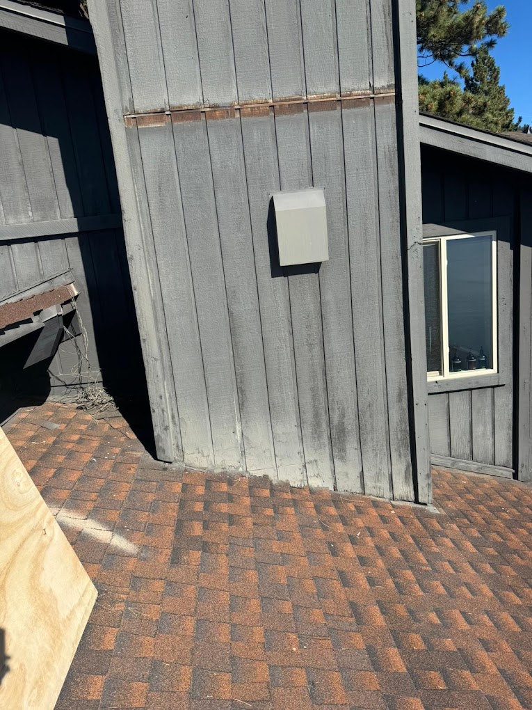 Manny's Metal Roofing Image