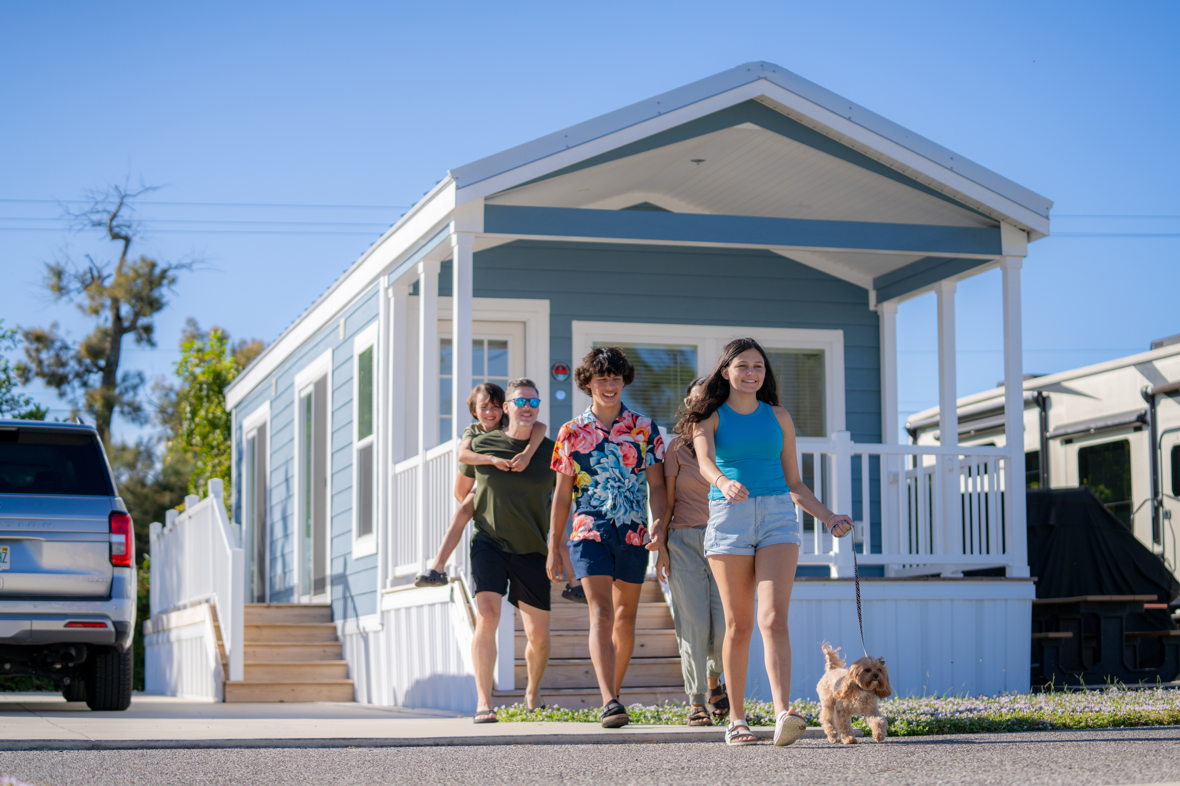 Cottage for Sale at River Vista RV Park in Ruskin, FL