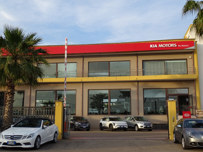 Images Tuttoruote Concessionaria KIA