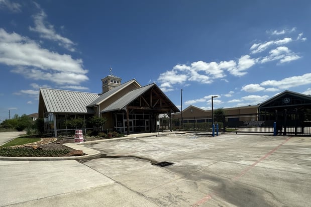 Images SmartStop Self Storage