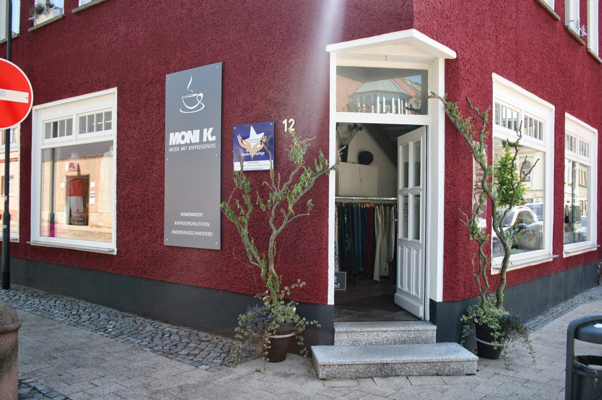 Bilder Boutique MONI K.