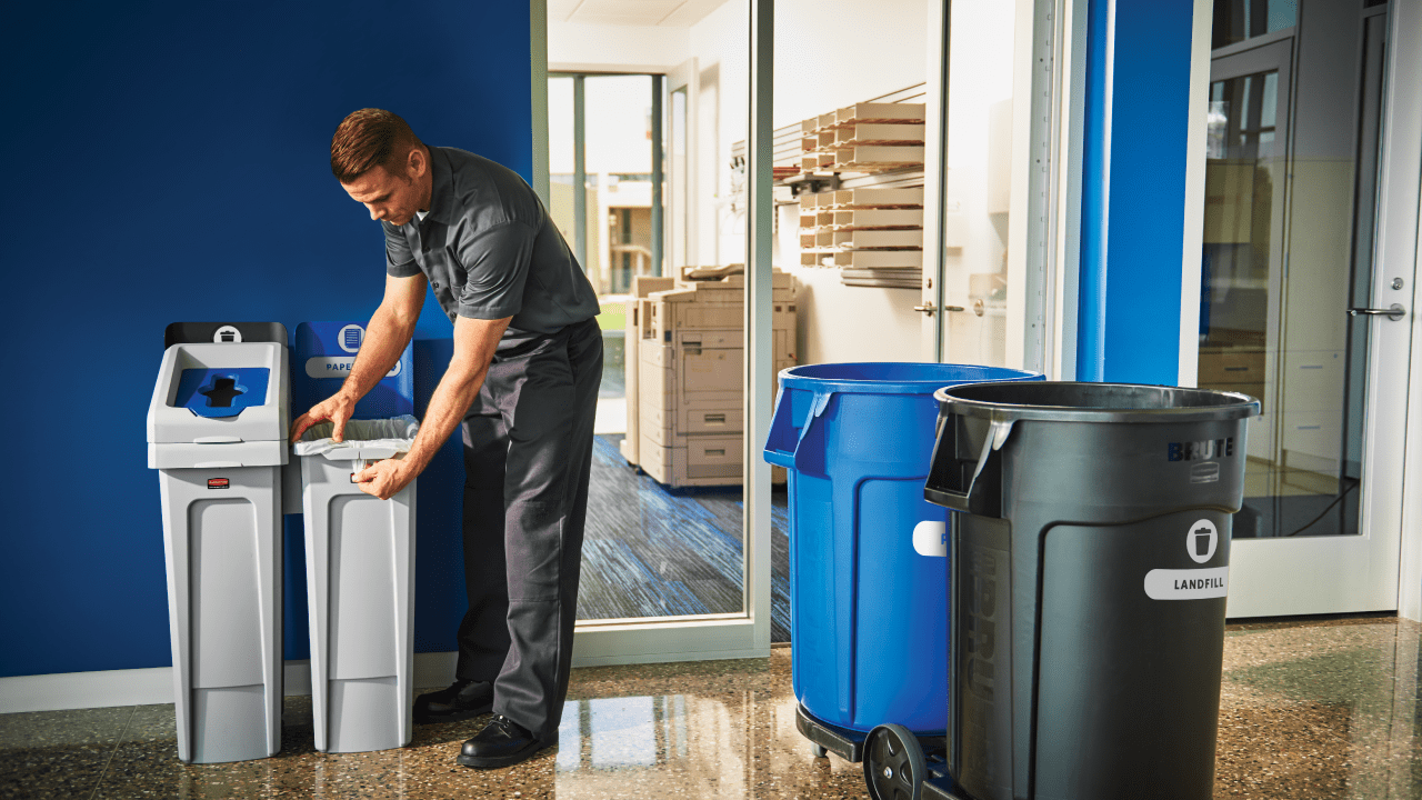 Rubbermaid Commercial Products Europe Lichfield 01543 447000