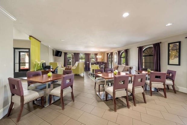 Images SureStay by Best Western Deer Park