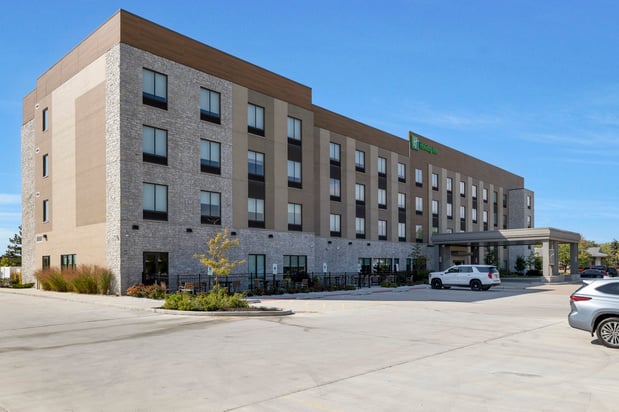 Images Holiday Inn Chicago – Tinley Park by IHG