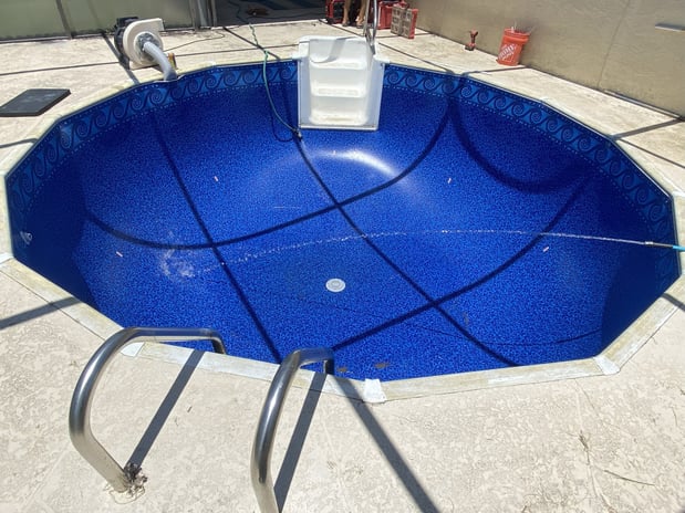 Images Paradise Palm Pools Inc