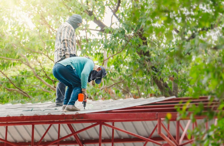 P&G Commercial Roofing Image