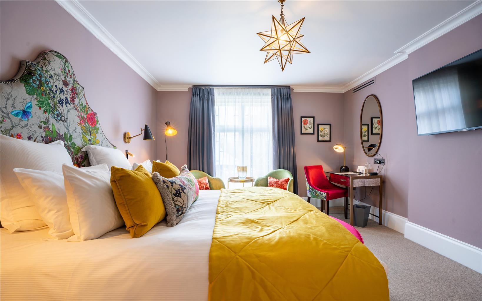 Gresham Premium Room