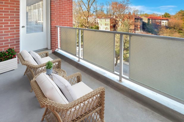 Images The Carlyle Apartment Homes