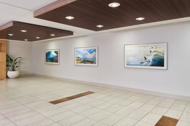 Images Holiday Inn Express Waikiki by IHG