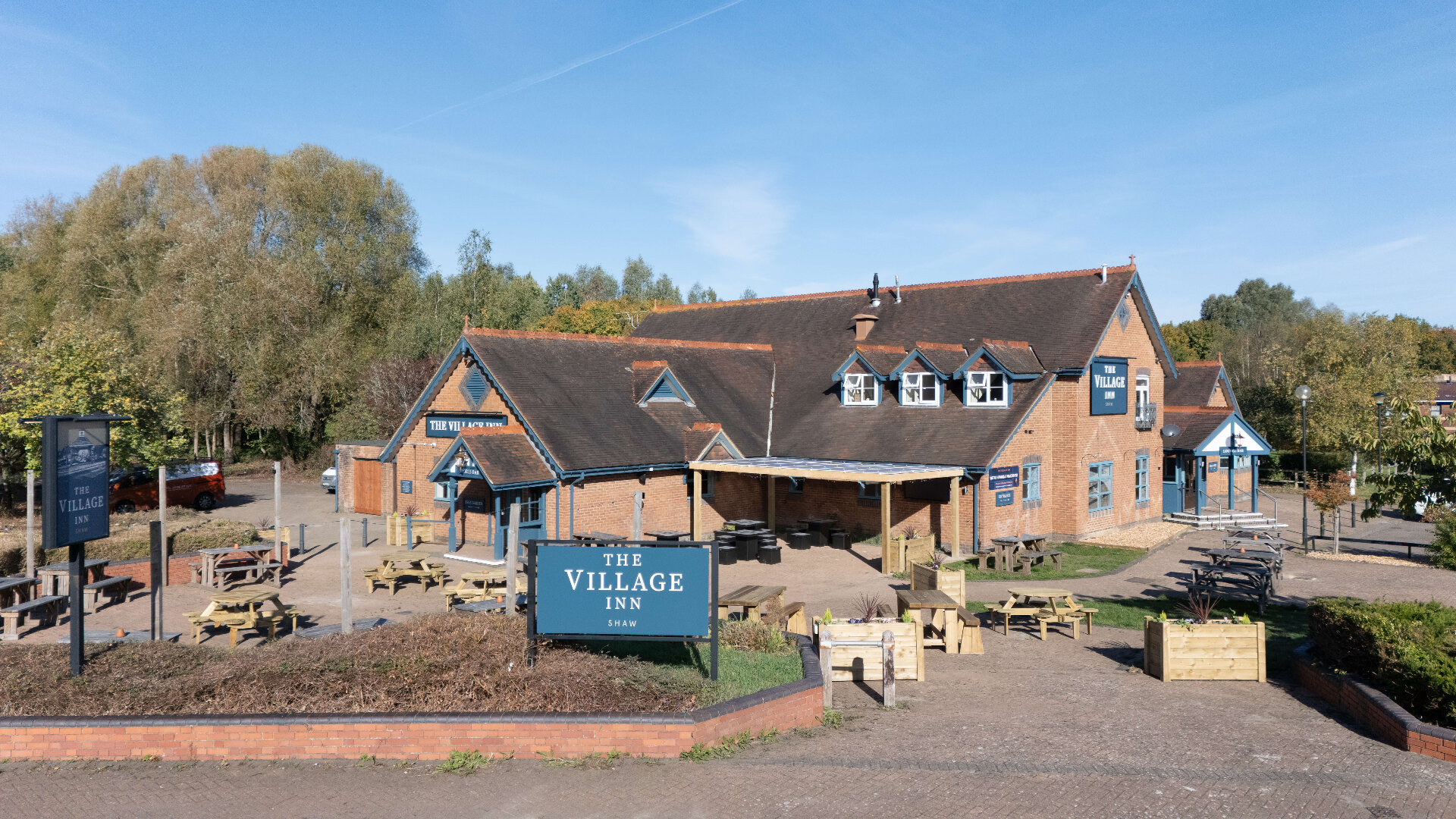 Images The Village Inn