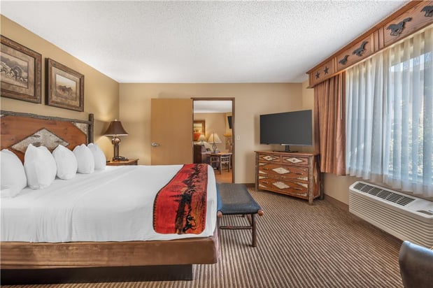 Images Best Western Plus Kelly Inn & Suites