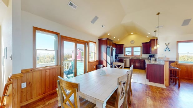 Images Midgett Realty - Avon