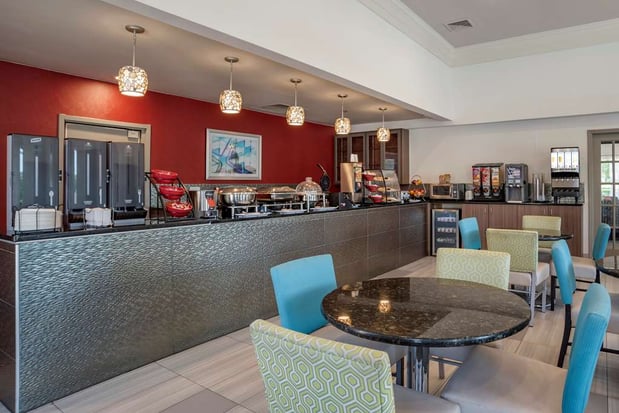 Images Best Western Carlton Suites
