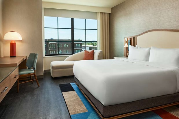 Images Lively Hotel on OAK Oklahoma City, Tapestry by Hilton