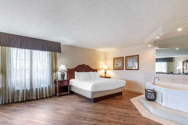Images Best Western Plus Steeplegate Inn