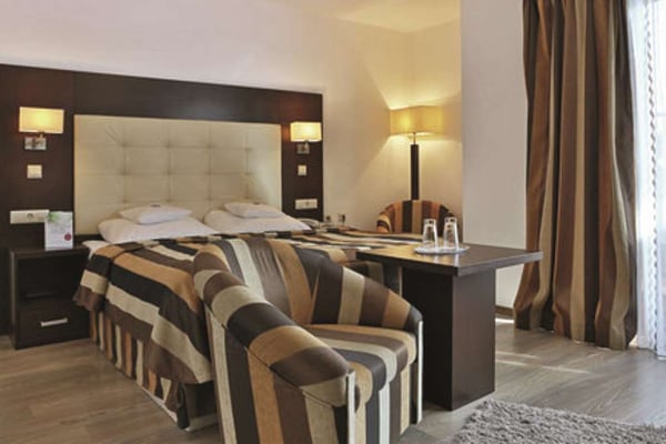 deluxe room