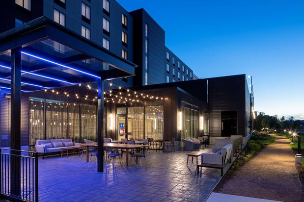 Images Hilton Garden Inn Madison Downtown