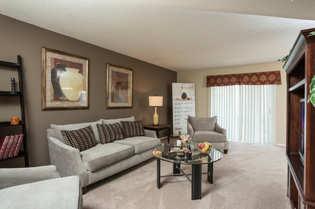 Images Retreat at Seven Trails Apartments