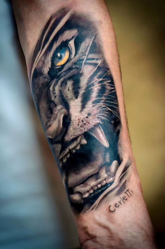 Images Top Tattoo Studio