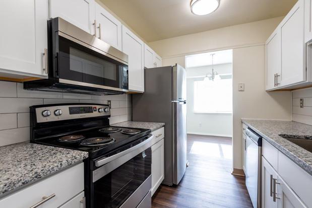 Images The Meadows Apartment Homes