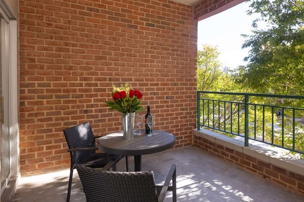 Images Inn at The Colonnade Baltimore - a DoubleTree by Hilton Hotel