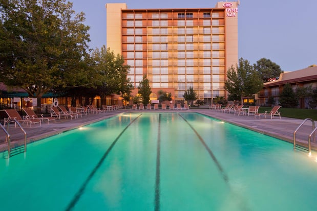 Images Crowne Plaza Albuquerque by IHG