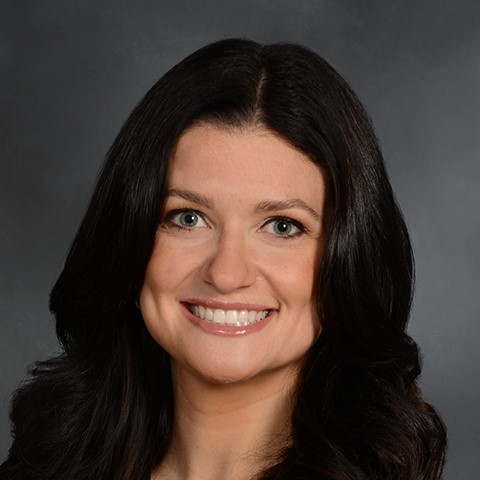 Dr. Amanda Kravitz, MD