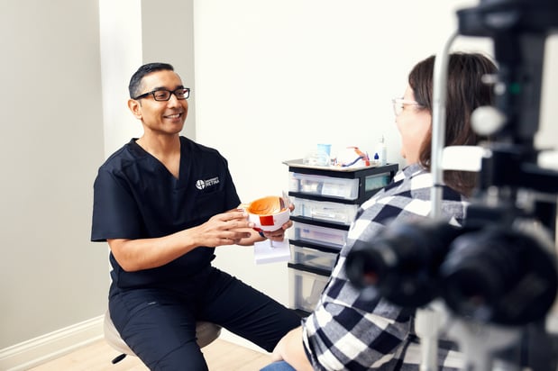 Images University Retina & Macular Associates - Oak Forest