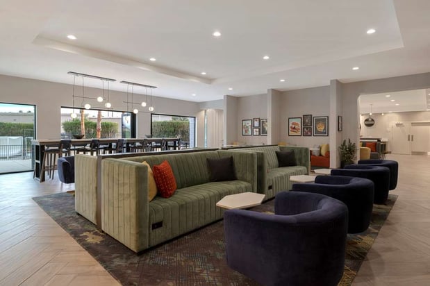 Images DoubleTree by Hilton Palmdale