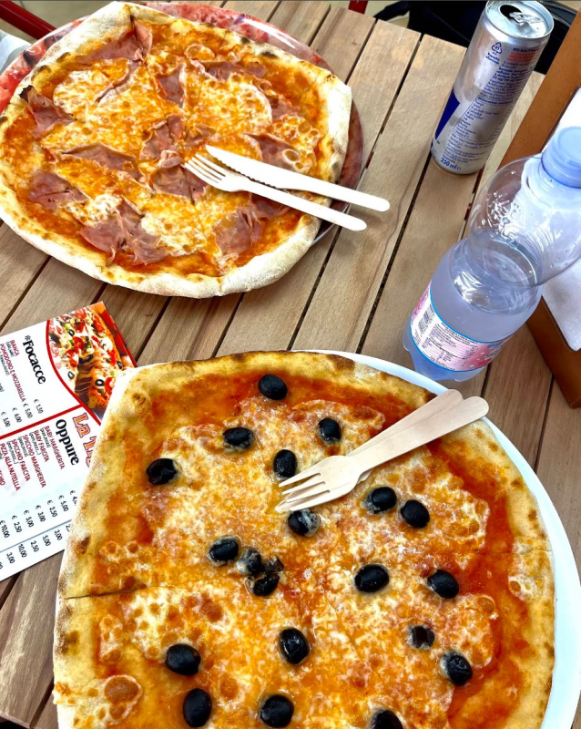 Images Pizzeria La Tigella