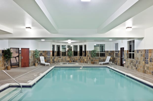 Images Holiday Inn Express & Suites Albany by IHG