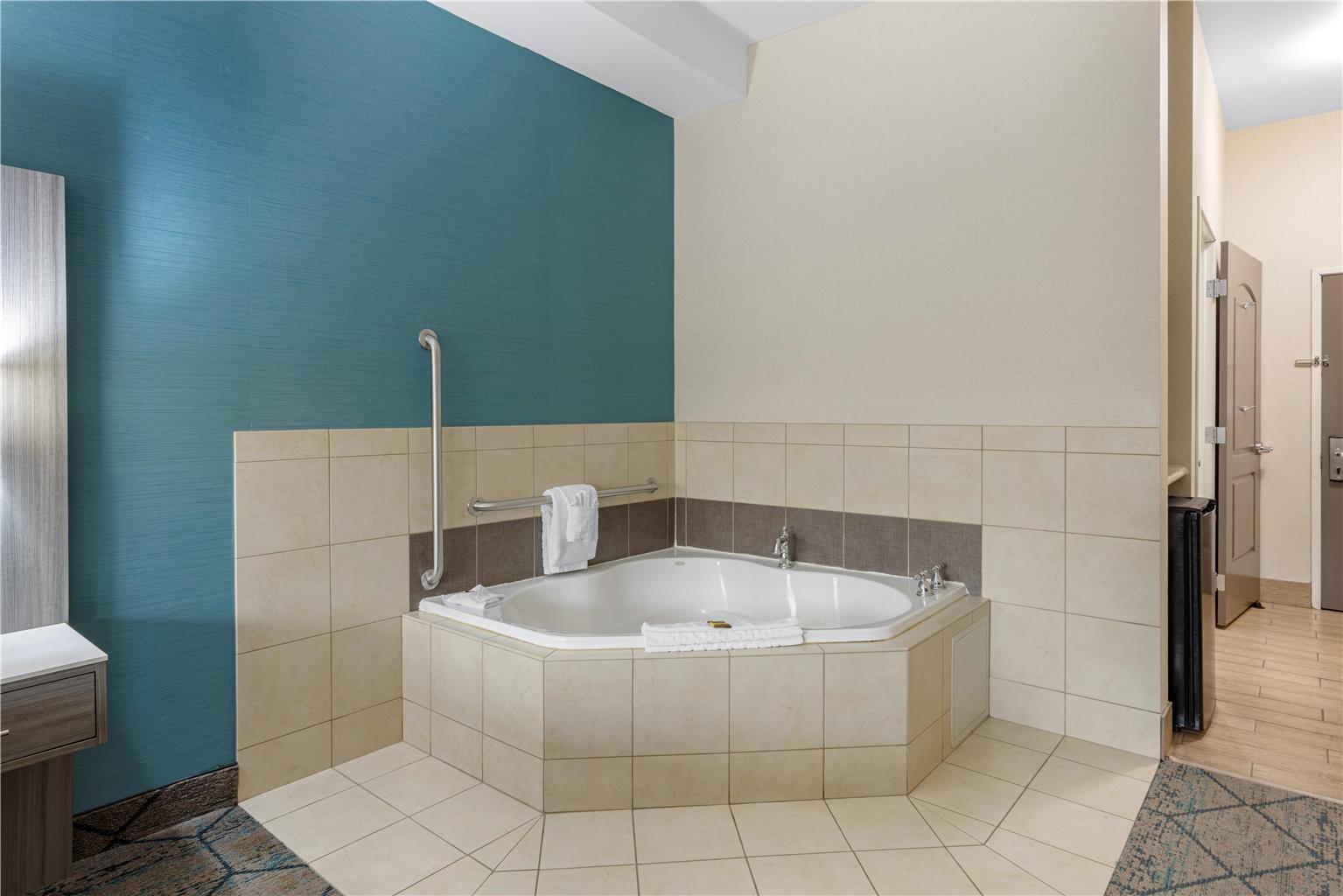 BW Wasco CA ADAKingSpa