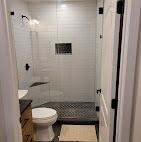 Black and White Builders Image